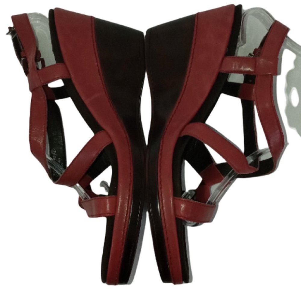 Aerosoles Sandals Red Leather‎ Wedge Strappy High Heel Shoes Womens Size 8.5